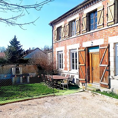 Gite Au Calme De La Campagne, Jardin, Billard, Parking Ecury-sur-Coole Ngoại thất bức ảnh